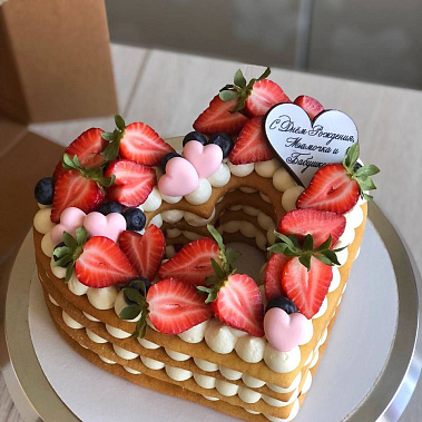 Торт «Сердце» купить - тамбов.сладкоежкин.рф