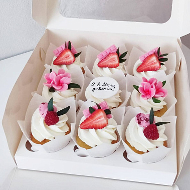 «Ягодный поцелуй» купить - тамбов.сладкоежкин.рф